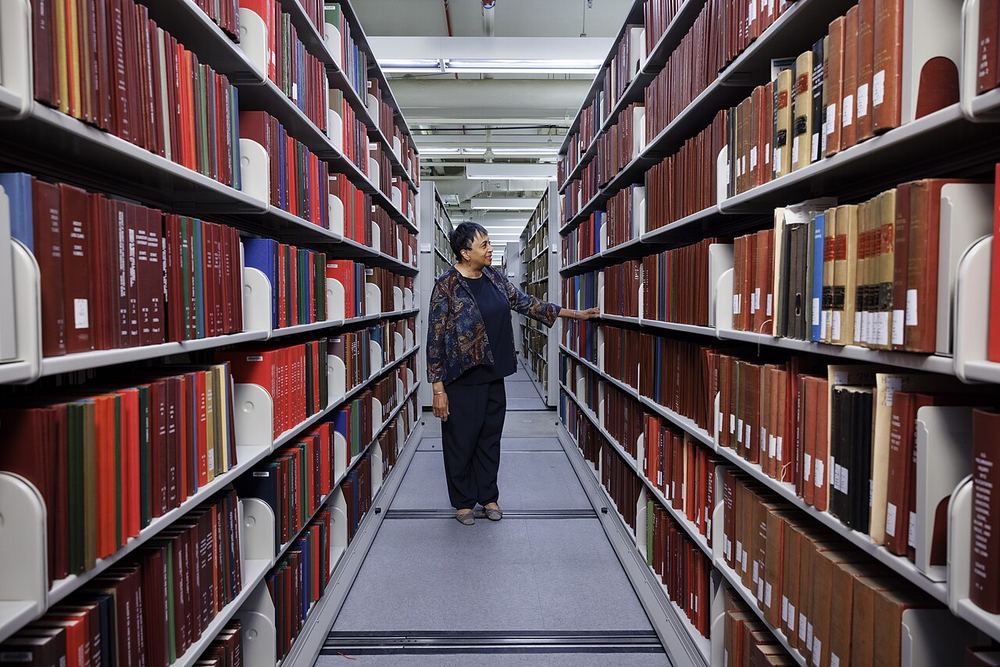自考学位申请条件:课程成绩与论文要求